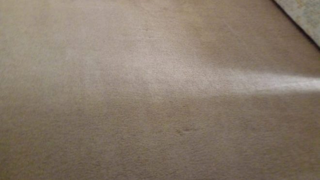 Tips For Dealing With Food And Drink Spills On Carpeting