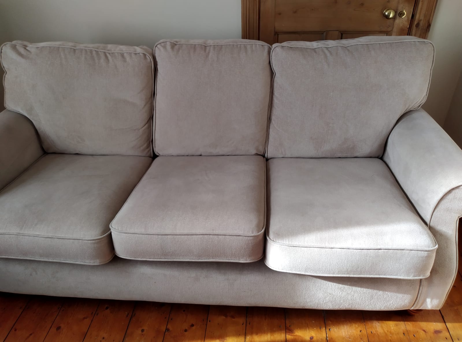 Get Your Sofas Ready For The Holidays