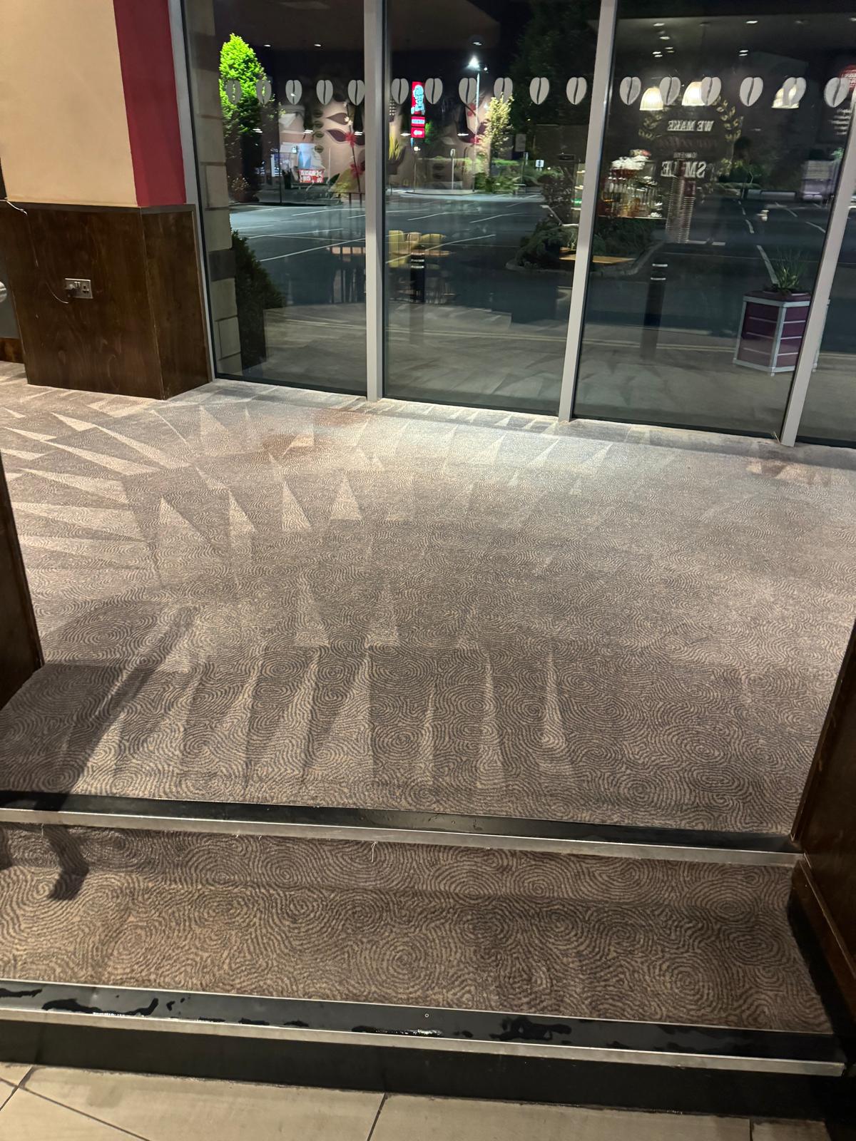 Commercial vs. Residential Carpet Cleaning